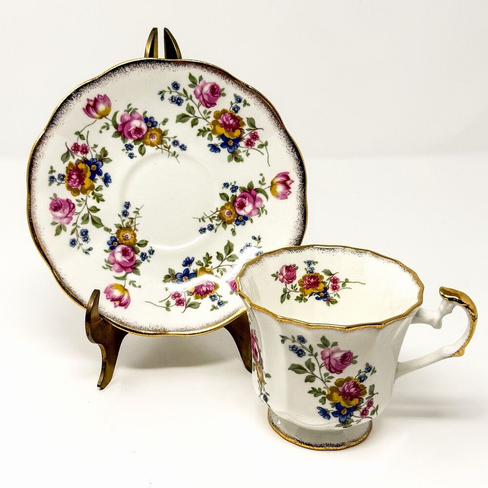 Elizabethan Taylor & Kent Bone China Tea Cup Saucer Pink Roses Gold England